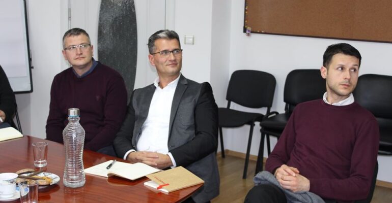 80309916_2495516237376237_3495344325078810624_o-2